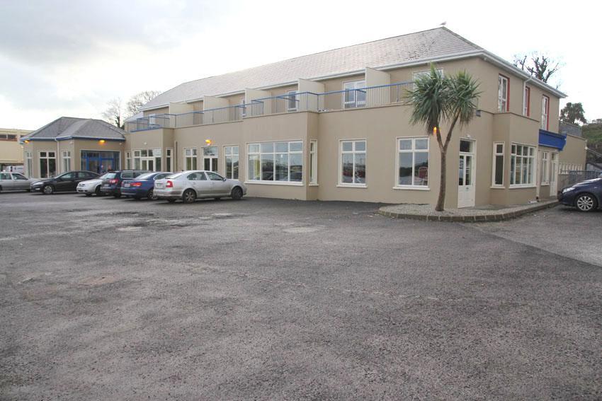 The Beara Coast Hotel Castletownbere Extérieur photo